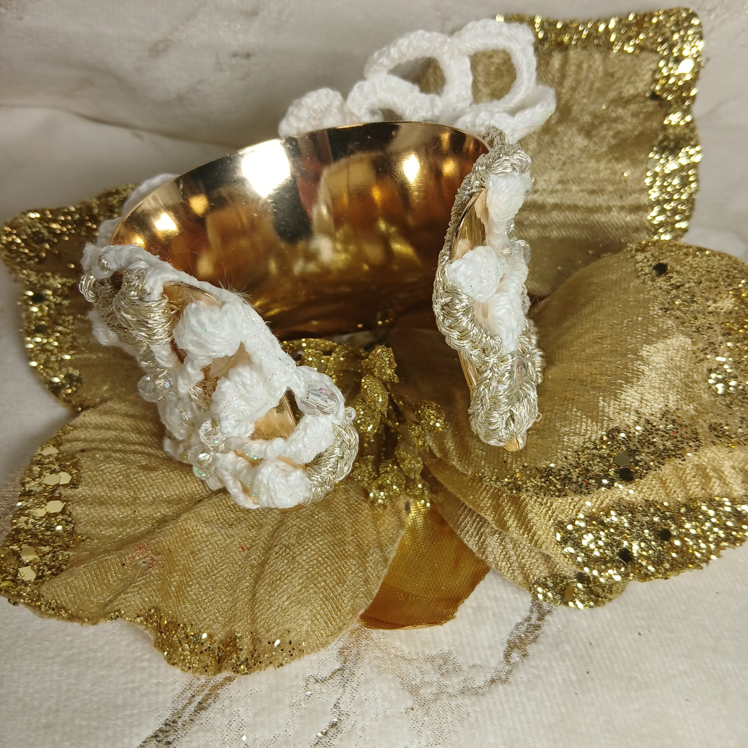 Manchette dorée crochetée mariage – Image 2