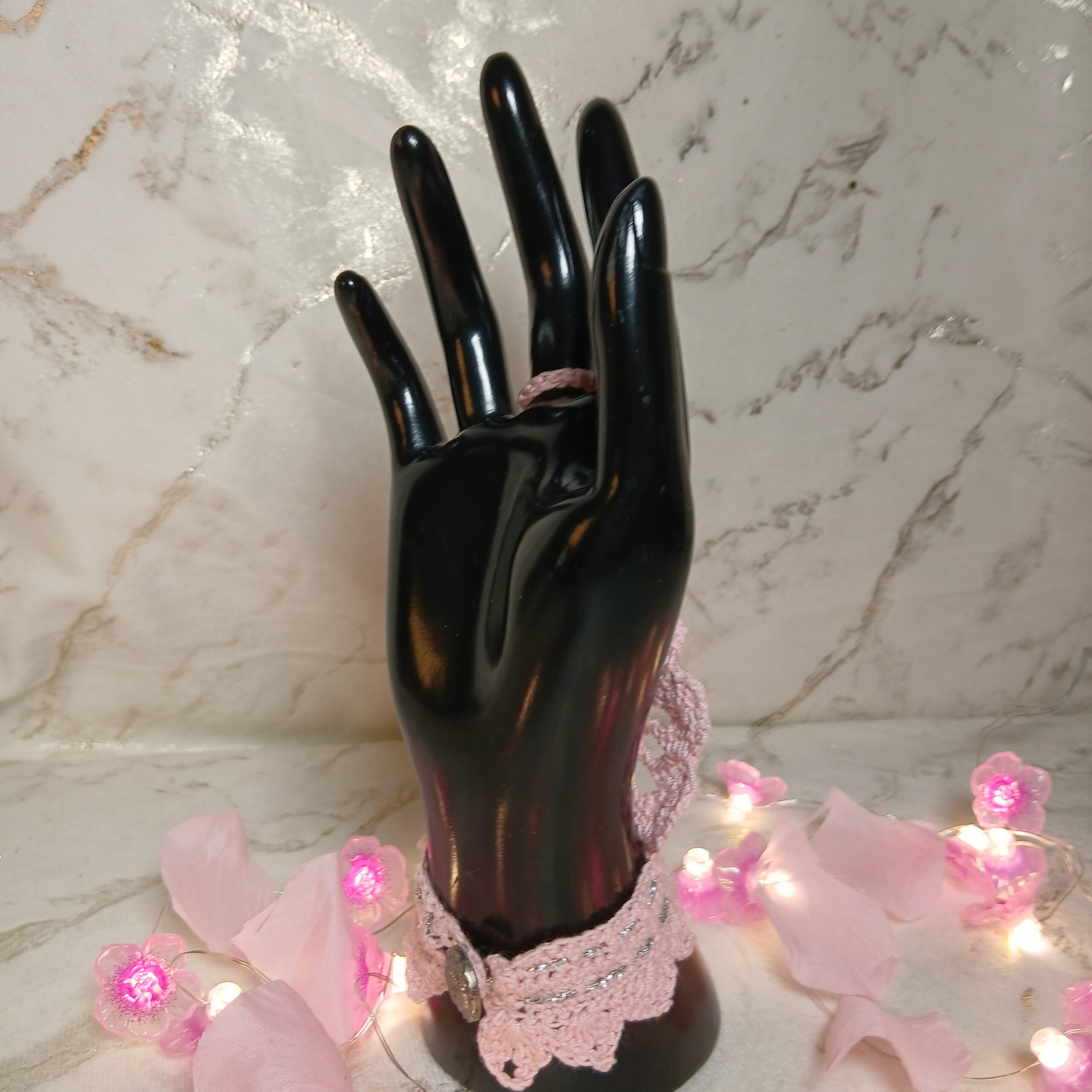 Manchette rose dentelle – Image 2